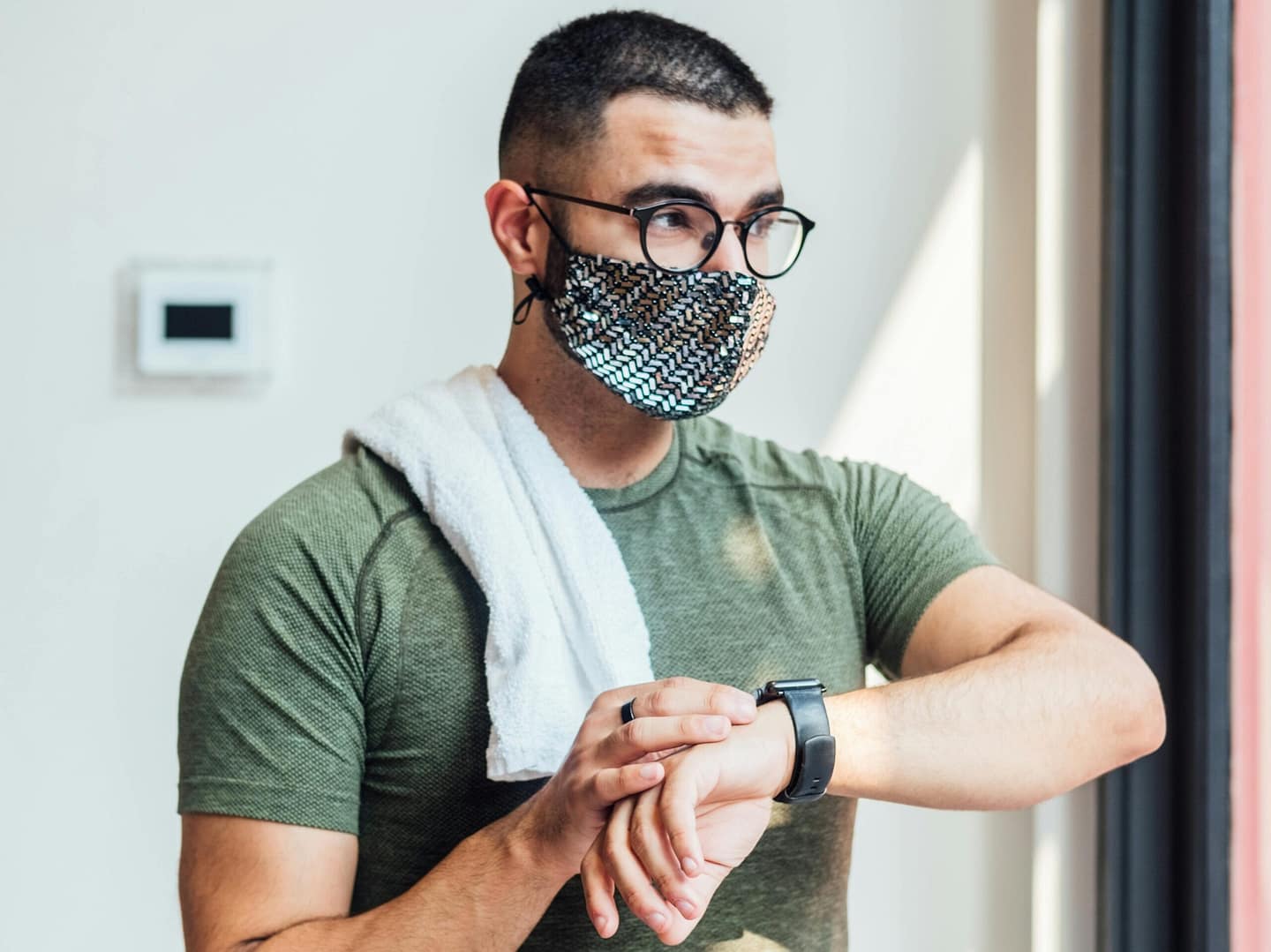 FITNESS MOTIVATION: ACHIEVE YOUR BEST SELF EVEN WITH A BUSY LIFE pexels bemistermister 5677114