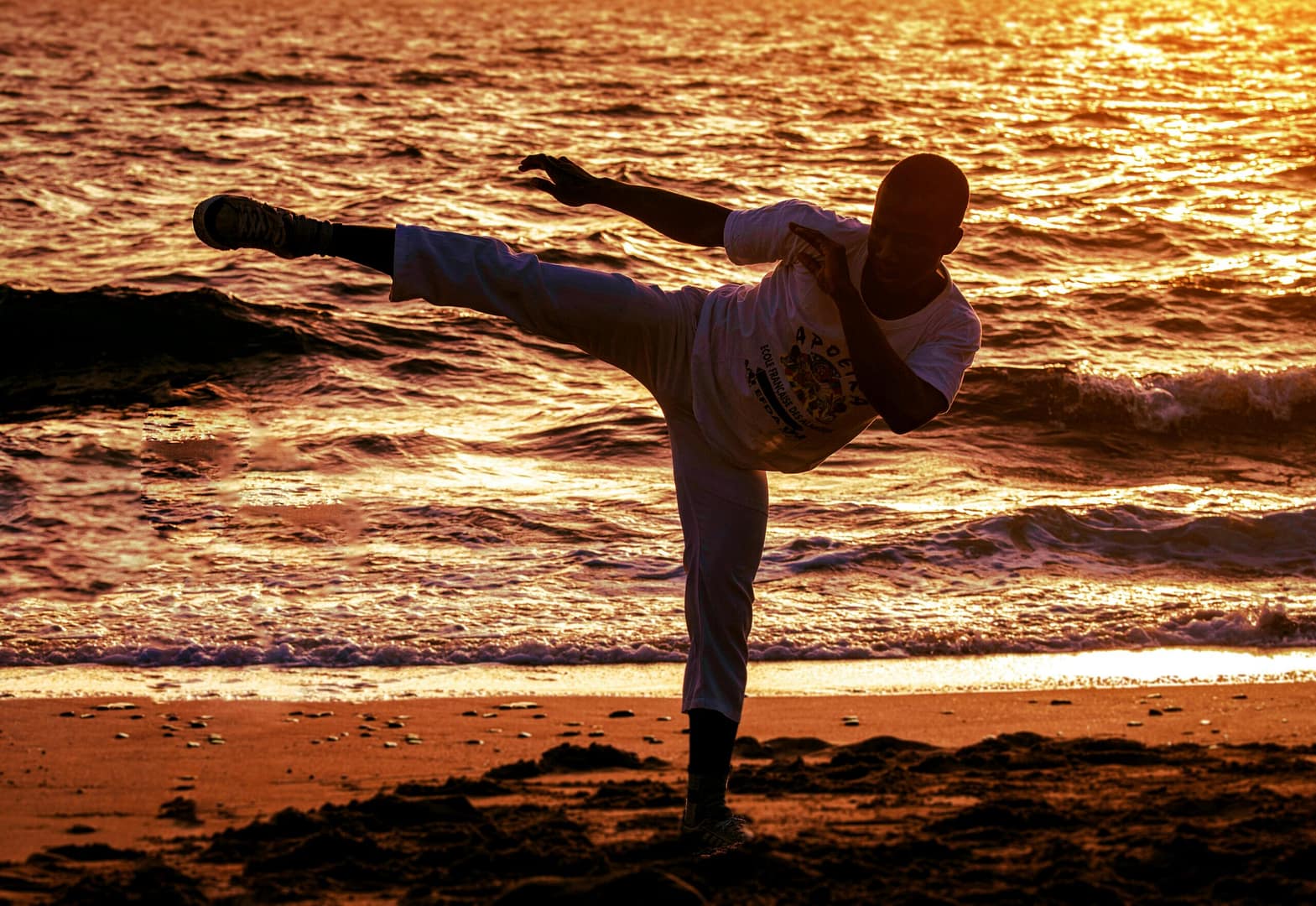 Best 10-minute full body workout for busy people pexels yacoub ethmane 2154483861 34694128